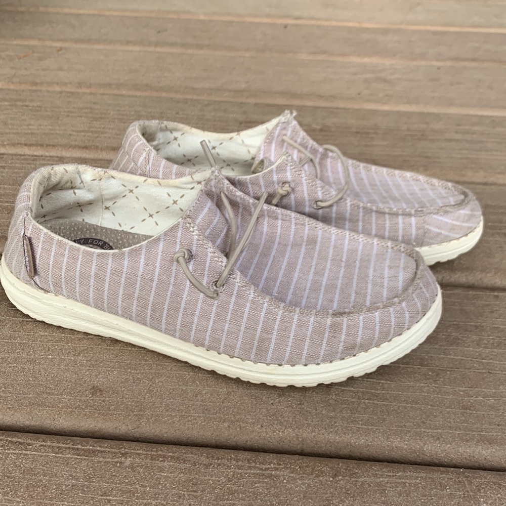 Hey Dude Wendy Striped Shoes Men’s 6, Women’s 8